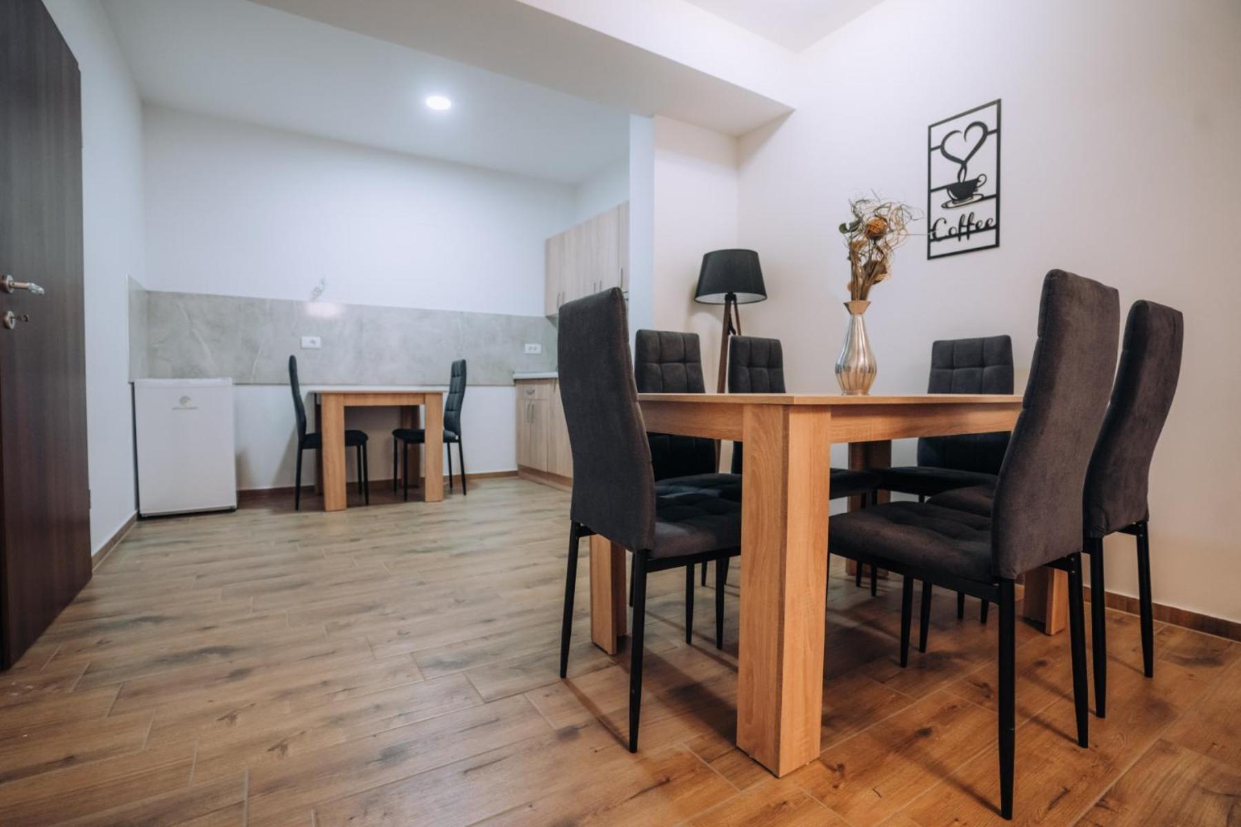 Darki Apartments 3 - Very Central Stay With Free Parking Ohrid Exteriör bild