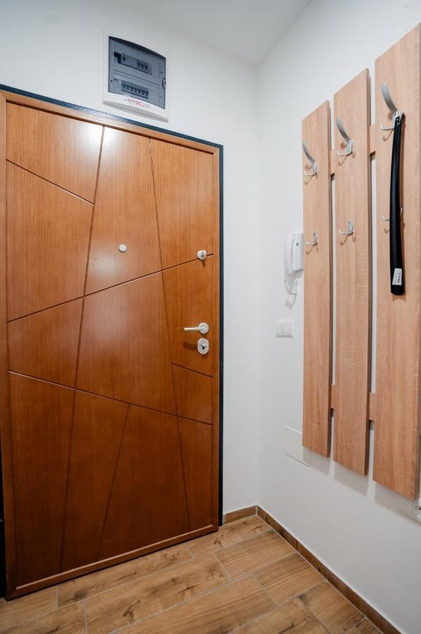 Darki Apartments 3 - Very Central Stay With Free Parking Ohrid Exteriör bild